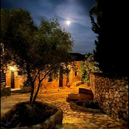 Hostal La Casa Di Nonna Koríthion Exterior foto