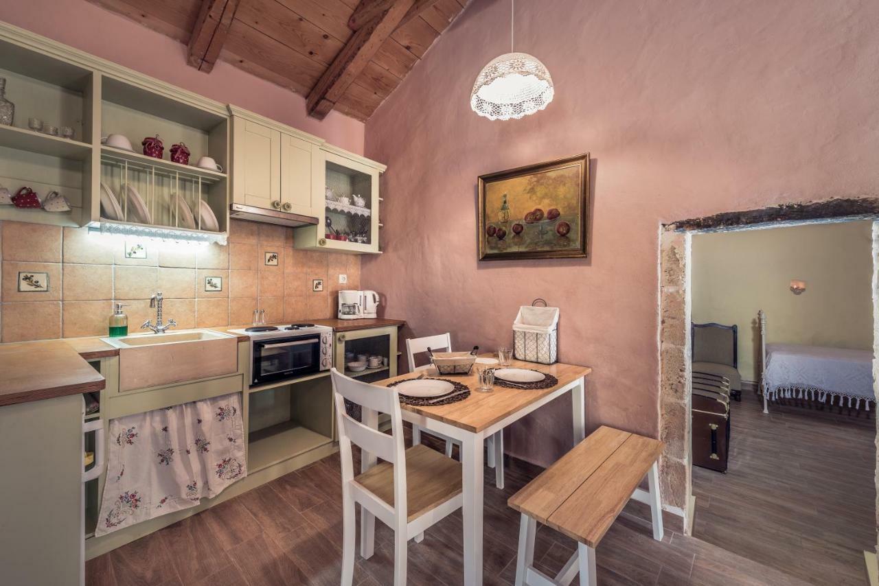Hostal La Casa Di Nonna Koríthion Exterior foto