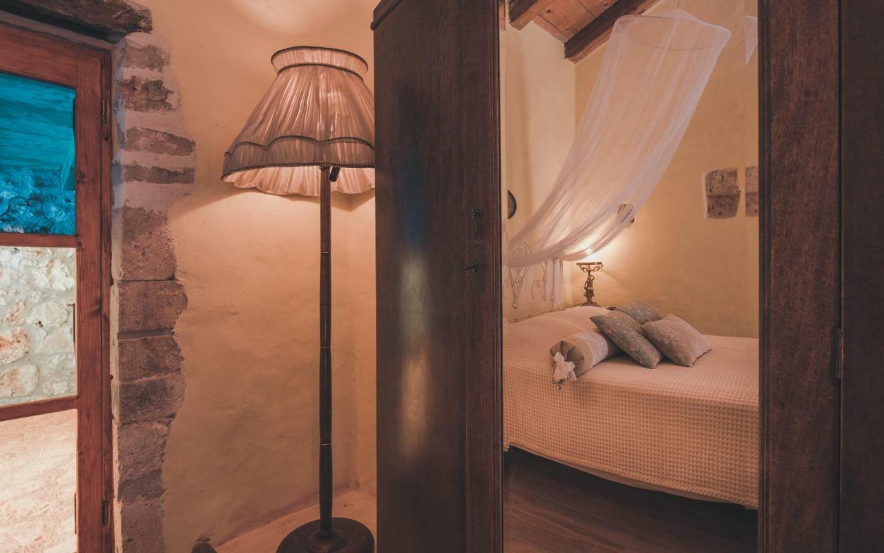 Hostal La Casa Di Nonna Koríthion Exterior foto